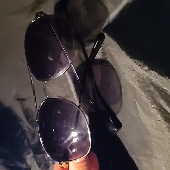 BRAND NEW Coach 7127 C6177 Sunglasses 90053C Gold 100% AUTHENTIC , Generic Case - Picture 2 of 6